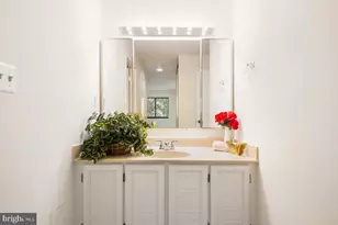 15107 Interlachen Dr, Silver Spring, MD 20906 - Photo 27