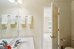 333 Prettyman Dr, Rockville, MD 20850 - Photo 31