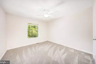 5804 Inman Park Cir, Rockville, MD 20852 - Photo 31