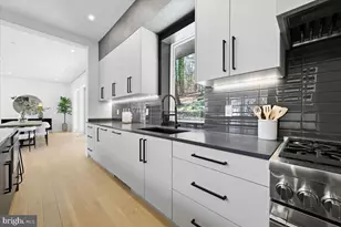 7502 Nevis Rd, Bethesda, MD 20817 - Photo 11