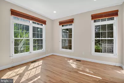 9914 Woodford, Potomac, MD 20854 - Photo 31