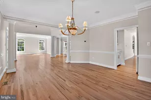 9914 Woodford, Potomac, MD 20854 - Photo 27