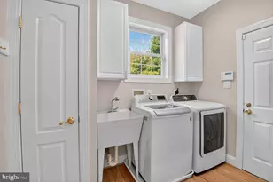 9914 Woodford, Potomac, MD 20854 - Photo 49