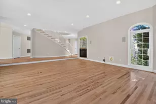 9914 Woodford, Potomac, MD 20854 - Photo 35