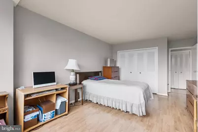 10401 Grosvenor Place #413, Rockville, MD 20852 - Photo 23