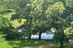 10401 Grosvenor Pl, Rockville, MD 20852 - Photo 7