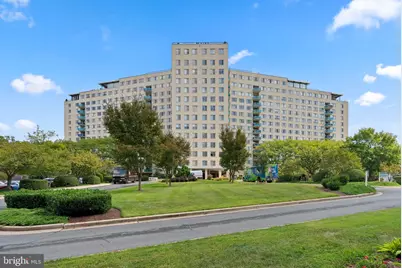 10401 Grosvenor Place #413, Rockville, MD 20852 - Photo 1