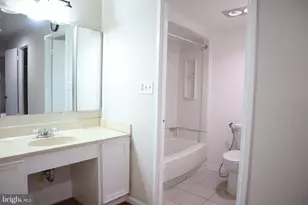 15107 Interlachen Dr, Silver Spring, MD 20906 - Photo 17