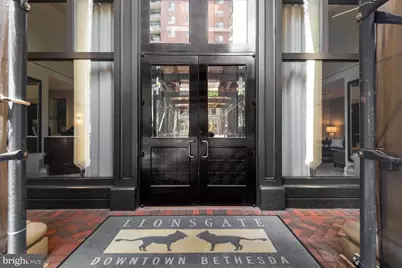 7710 Woodmont Avenue NE #911, Bethesda, MD 20814 - Photo 25