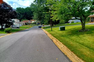 17 Blackburn Ct, Burtonsville, MD 20866 - Photo 13