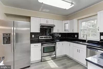 10107 Galsworthy Place, Bethesda, MD 20817 - Photo 21