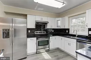 10107 Galsworthy Pl, Bethesda, MD 20817 - Photo 21