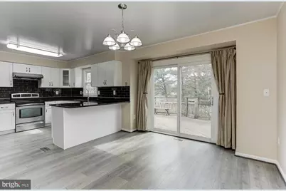 10107 Galsworthy Place, Bethesda, MD 20817 - Photo 17