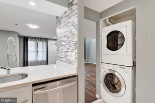 8812 Sturbridge Pl, Montgomery Village, MD 20886 - Photo 11