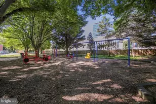 7814 Tilbury St, Bethesda, MD 20814 - Photo 21