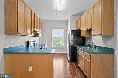 402 Main Street #300, Gaithersburg, MD 20878 - Photo 9