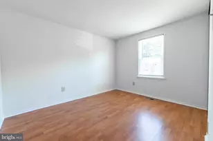 12136 Bentridge Pl, Potomac, MD 20854 - Photo 17