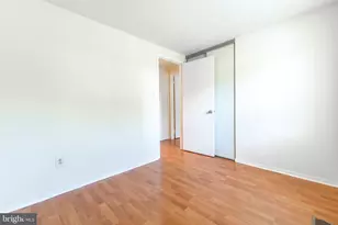 12136 Bentridge Pl, Potomac, MD 20854 - Photo 21