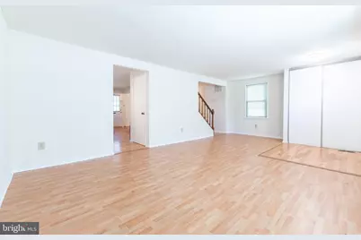 12136 Bentridge Place, Potomac, MD 20854 - Photo 7