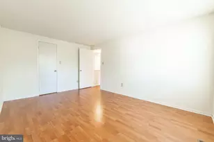 12136 Bentridge Pl, Potomac, MD 20854 - Photo 19