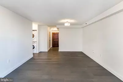 4801 Fairmont Avenue #713, Bethesda, MD 20814 - Photo 9