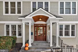 10105 Crestwood Rd, Kensington, MD 20895 - Photo 1