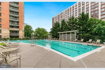 11710 Old Georgetown Road #422, North Bethesda, MD 20852 - Photo 27