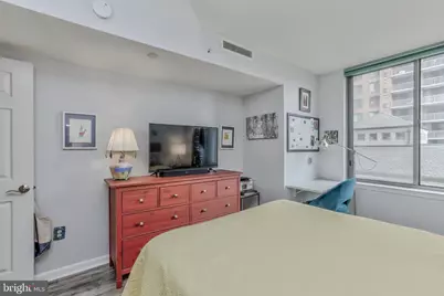 11710 Old Georgetown Road #422, North Bethesda, MD 20852 - Photo 15