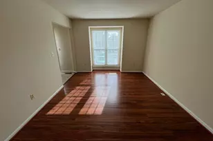 19266 Esmond Terrace, Germantown, MD 20874 - Photo 5