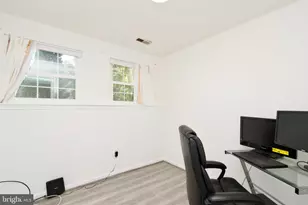 4014 Sparrow House Ln, Burtonsville, MD 20866 - Photo 29