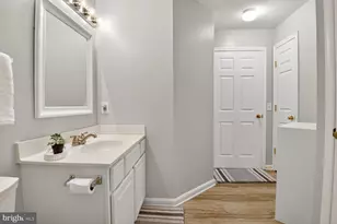 11820 Eton Manor Dr, Germantown, MD 20876 - Photo 17