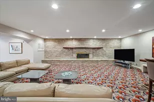 8917 Harvest Square Ct, Rockville, MD 20854 - Photo 59