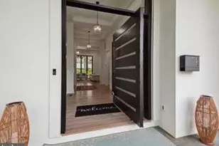 7709 Sebago Rd, Bethesda, MD 20817 - Photo 3