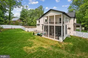 7709 Sebago Rd, Bethesda, MD 20817 - Photo 3