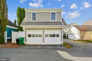 664 Lake Varuna Mews, Gaithersburg, MD 20878 - Photo 51