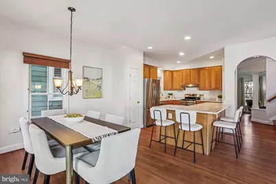 664 Lake Varuna Mews, Gaithersburg, MD 20878 - Photo 15