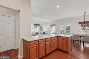 664 Lake Varuna Mews, Gaithersburg, MD 20878 - Photo 13