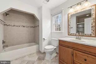 20705 Spinning Wheel Pl, Germantown, MD 20874 - Photo 19