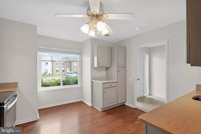 9518 Tippett Lane, Gaithersburg, MD 20886 - Photo 5