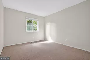 9518 Tippett Ln, Gaithersburg, MD 20886 - Photo 9