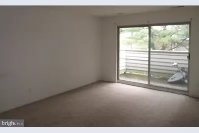 19317 Club House Road #302, Gaithersburg, MD 20886 - Photo 5