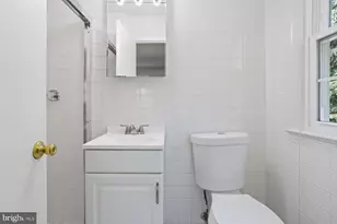 1242 Derbyshire Rd, Potomac, MD 20854 - Photo 33