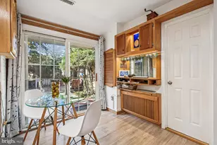 30 Spring St, Gaithersburg, MD 20877 - Photo 13