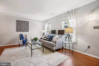 30 Spring Street, Gaithersburg, MD 20877 - Photo 9