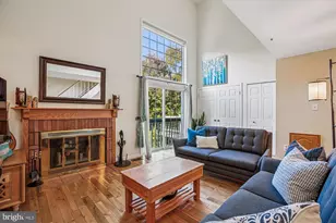 30 Spring St, Gaithersburg, MD 20877 - Photo 3