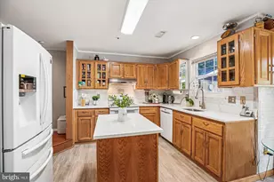 30 Spring St, Gaithersburg, MD 20877 - Photo 19