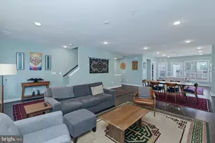 819 Rockwell Ave, Gaithersburg, MD 20878 - Photo 3