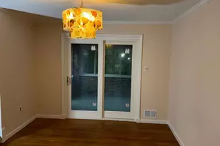 303 Charlton Ct, Silver Spring, MD 20902 - Photo 9