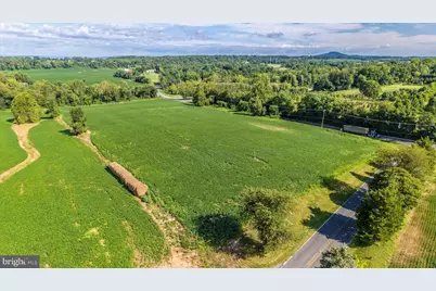 19101 Darnestown, Poolesville, MD 20837 - Photo 15