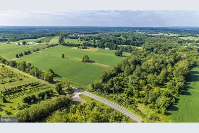 19101 Darnestown, Poolesville, MD 20837 - Photo 13